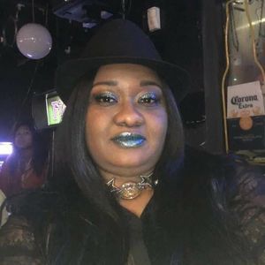 Meet your Posher, Ericka